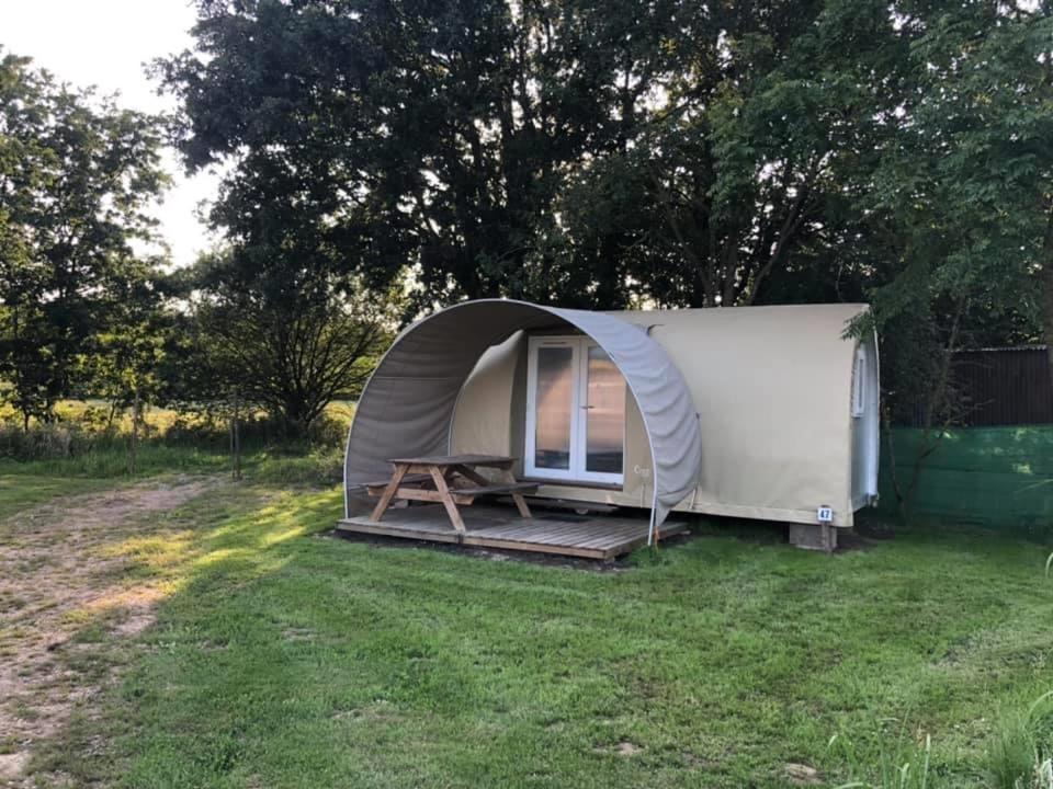 Camping Au Pre De L'Etang Sainte-Foy  Eksteriør bilde