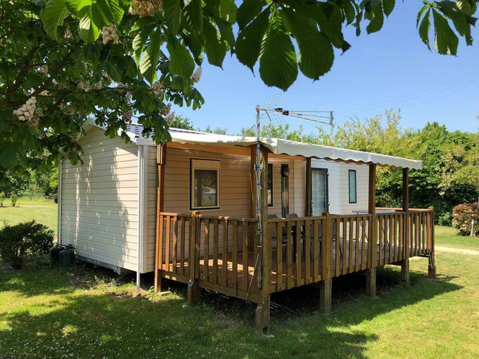 Camping Au Pre De L'Etang Sainte-Foy  Eksteriør bilde